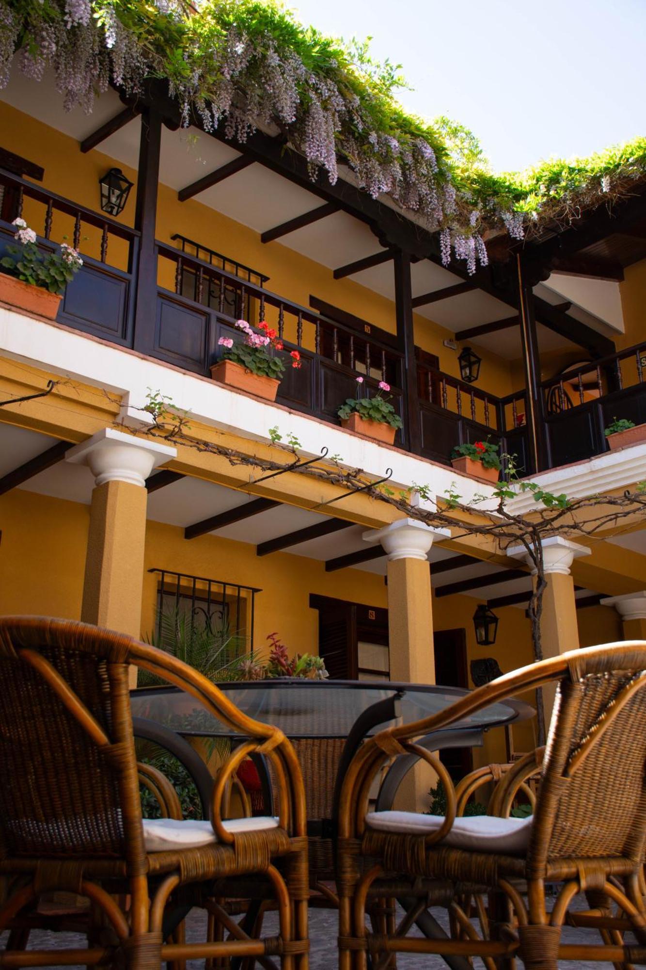 Villa Vicuna Cafayate Boutique Hotel Exterior photo