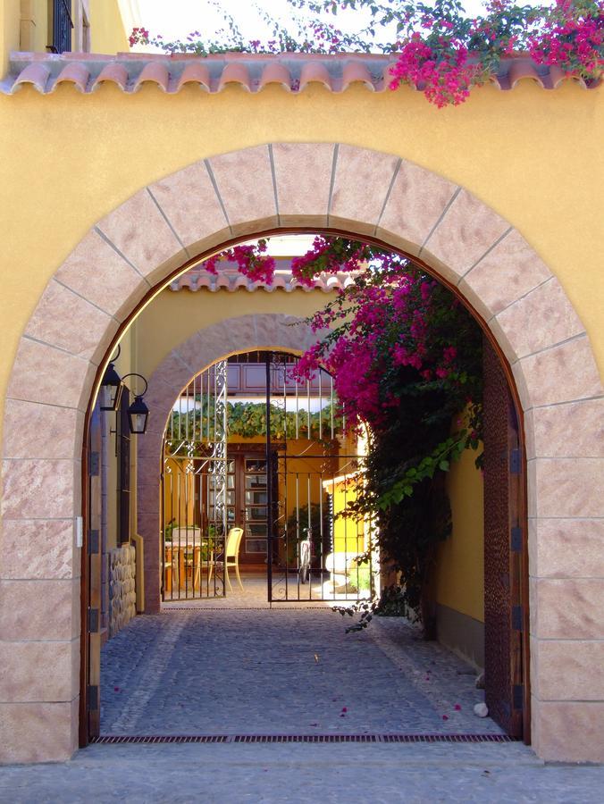 Villa Vicuna Cafayate Boutique Hotel Exterior photo